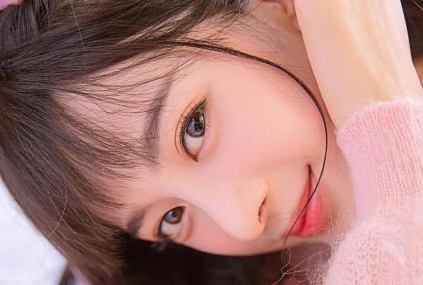 游戏主播在章鱼直播进行竞技解说